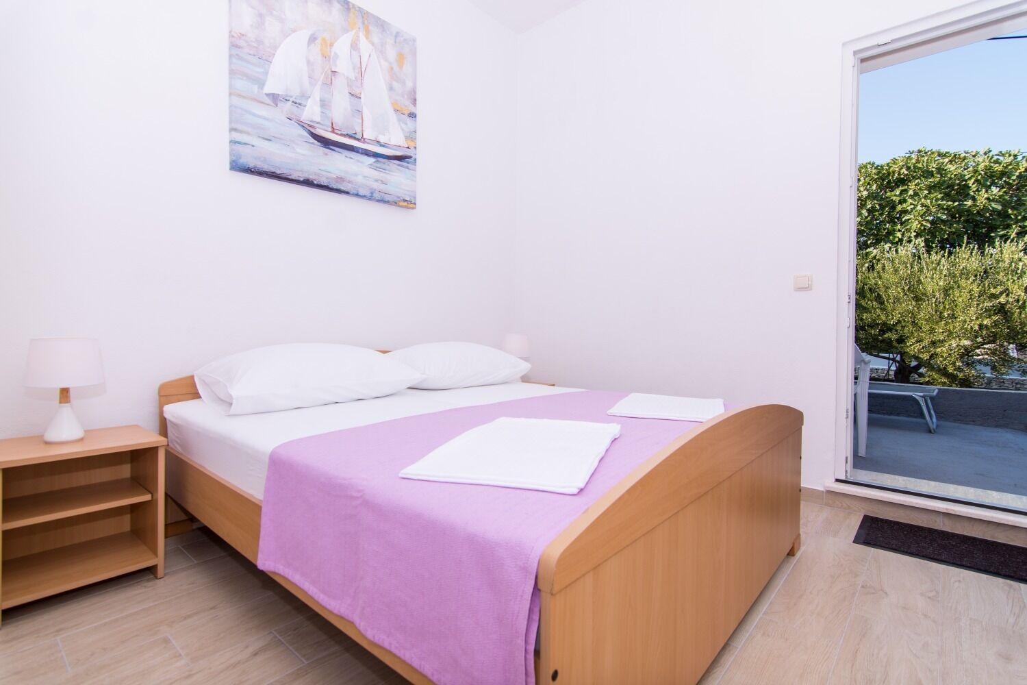 Apartments Ivica - Garden Terrace Slatine Exterior foto